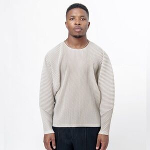 HOMME PLISSE ISSEY MIYAKE Light Mesh Long Sleeve T-Shirt in Gray